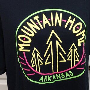 Mountain Home Arkansas T shirt Size Large
